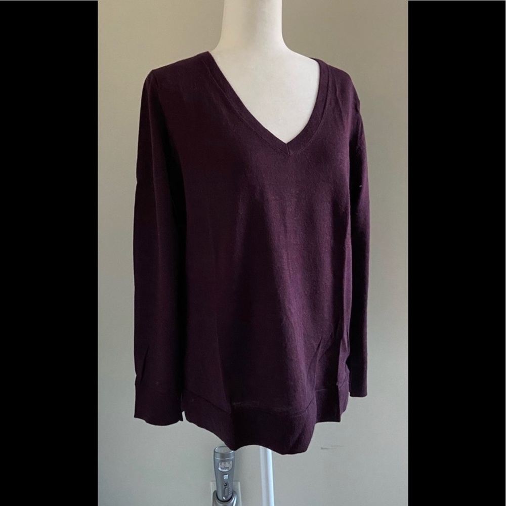 Banana Republic sweater 100% wool